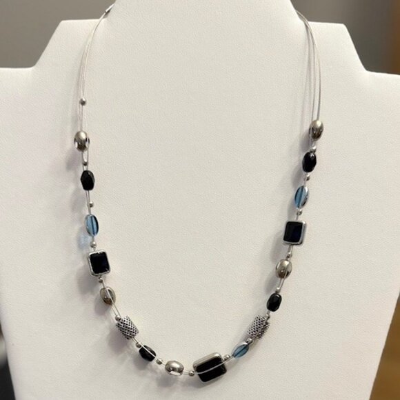 Lia Sophia Jewelry - Lia Sophia "HIGH STRUNG" Necklace